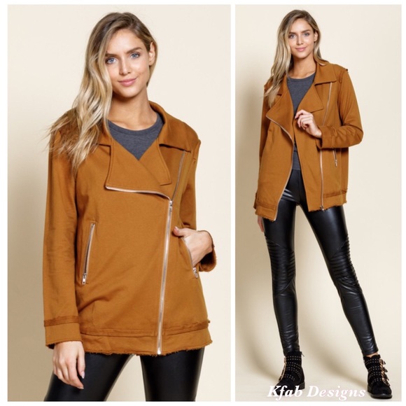 🥰LAST 1! Soft Camel Oversized Knit Moto Jacket! - Picture 2 of 6